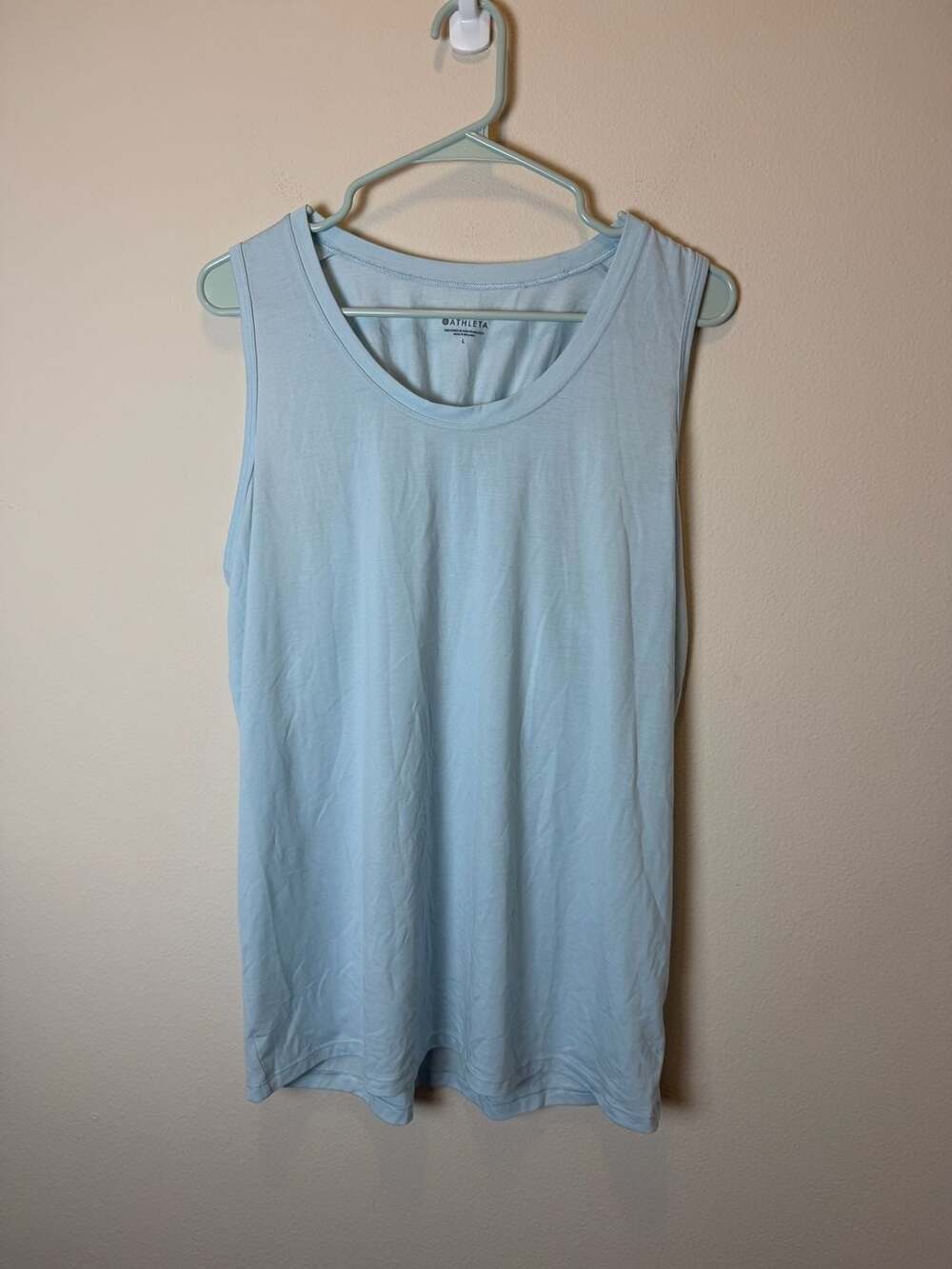 Athleta Tank Top Size L Light Blue Sleeveless Shirred Back